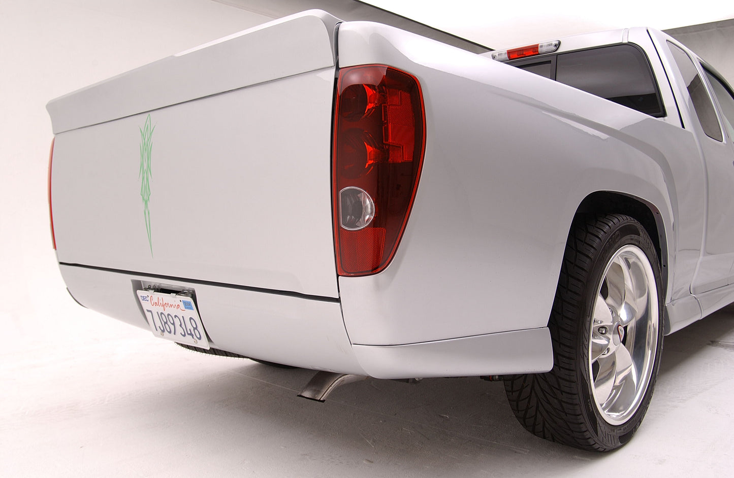2004-2013 Chevy Colorado / GMC Canyon Roll Pan SKU# 950-70217