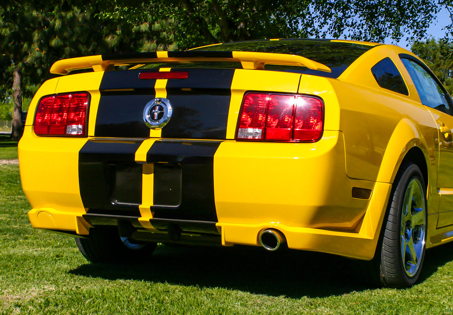 2005-2009 Ford Mustang V6 Generation 1 Rear Diffuser Fascia SKU# 950-70744