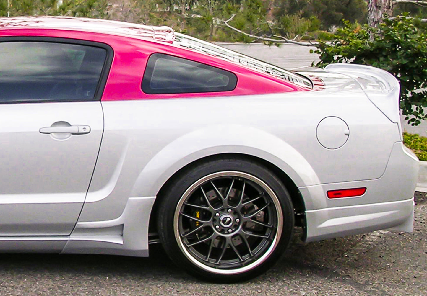 2005-2009 Ford Mustang Generation 3 Ducktail Rear Wing Spoiler (3pc) SKU# 950-70769