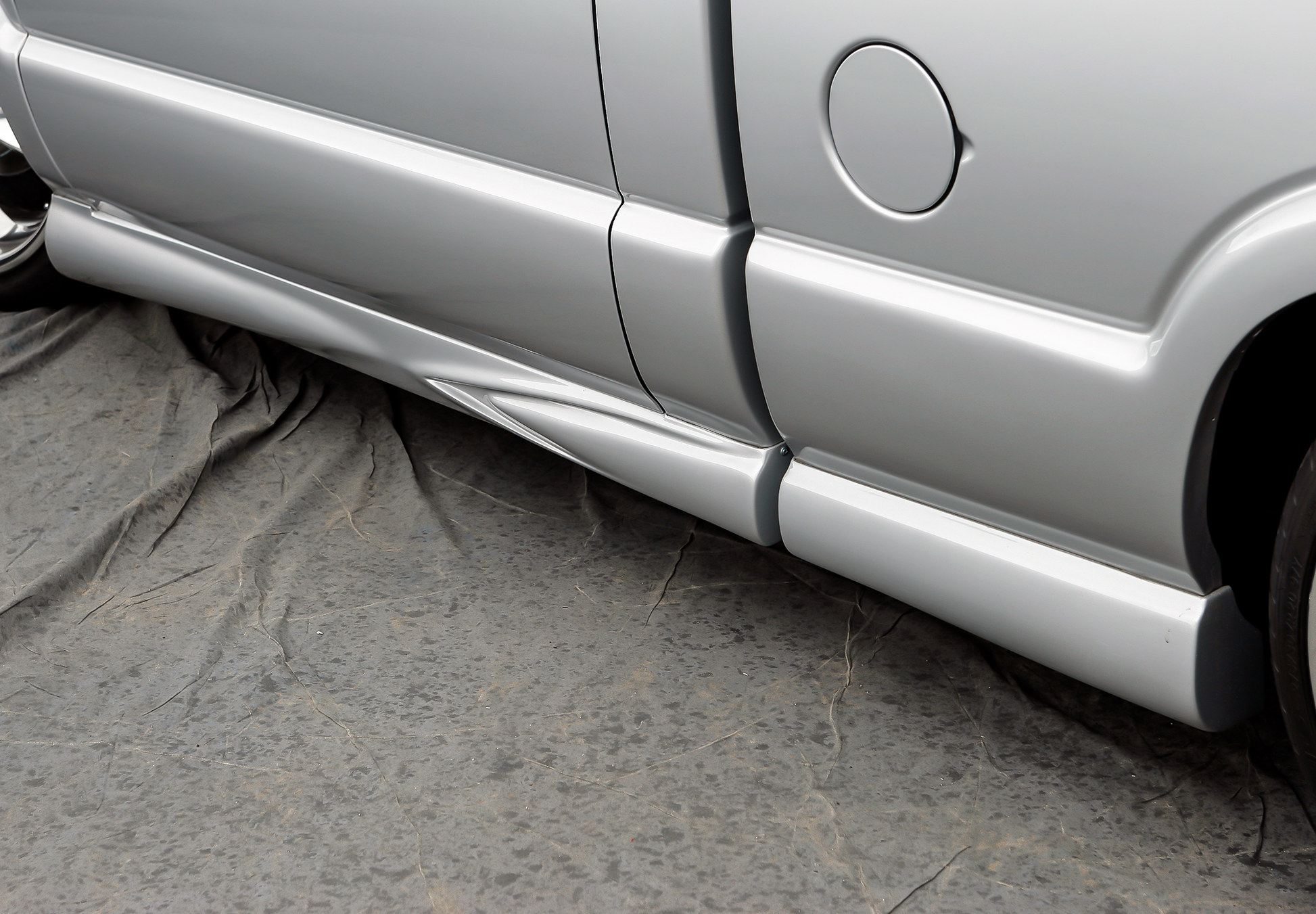 1982-2004 Chevy S10 / GMC Sonoma Standard Cab Short Bed Pickup Side Skirts SKU# 950-70184